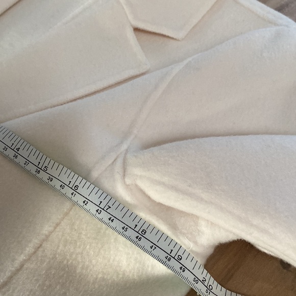 BANANA REPUBLIC Unlined Double-Faced Jacket in White - Picture 12 of 15